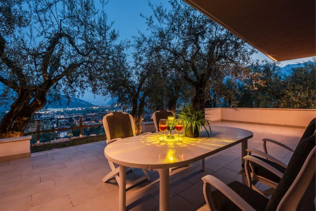 Casa Tra Gli Olivi Villa อาร์โก ภายนอก รูปภาพ
