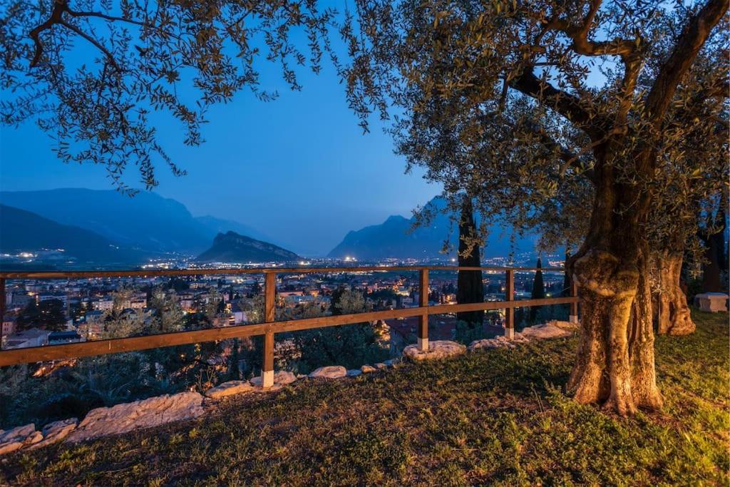 Casa Tra Gli Olivi Villa อาร์โก ภายนอก รูปภาพ